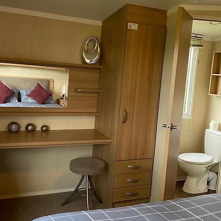 Holiday home Primrose Valley Park - Pebbles Retreat